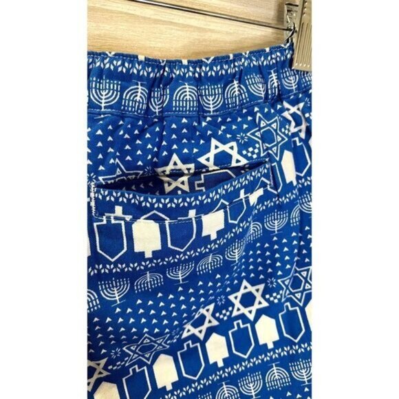 Chubbies Women's Reversible Holiday Christmas/Hanukkah Button Shorts - Picture 14 of 14